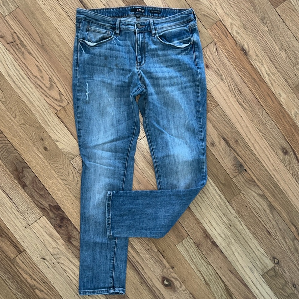 Kind Of Slim Relaxed Fit Denim Jeans Size 28